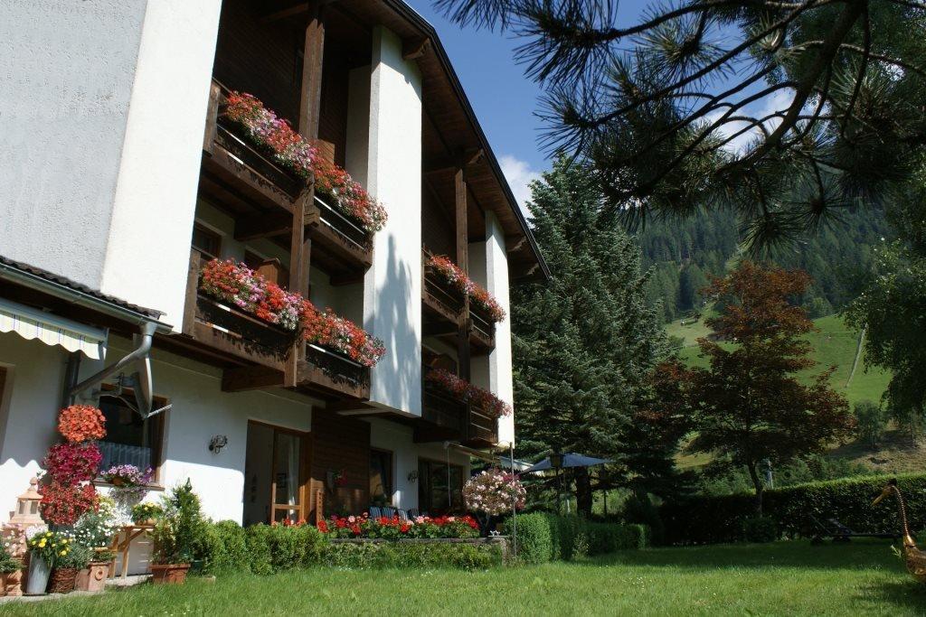 Apartments Mooshof Neustift im Stubaital Luaran gambar